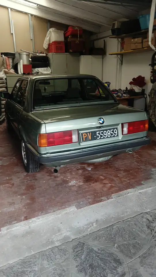 BMW 320i 4p, foto 3