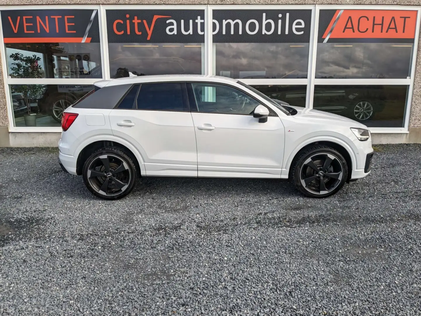 Audi Q2 2.0 TDi Quattro Sport S tronic S-LINE CARPLAY CAME Blanc - 2
