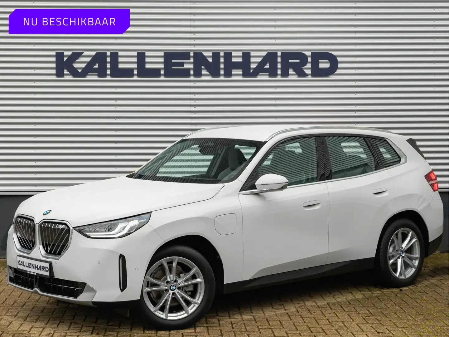 BMW X3 30e xDrive - Trekhaak - Active Cruise - Head-up - Weiß - 1