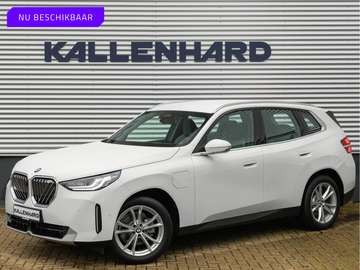 30e xDrive - Trekhaak - Active Cruise - Head-up -