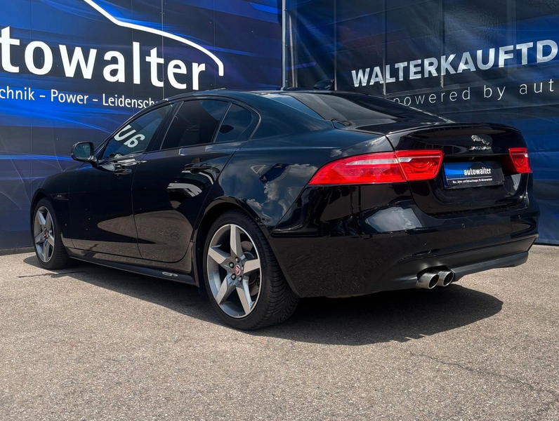 Jaguar XE R-Sport — photo 4