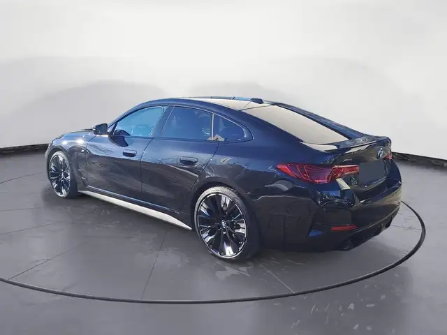 BMW M view 12