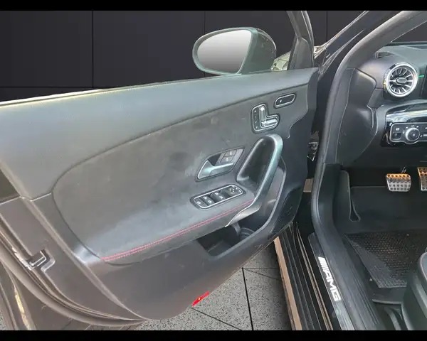 Mercedes-Benz A-Class view 15