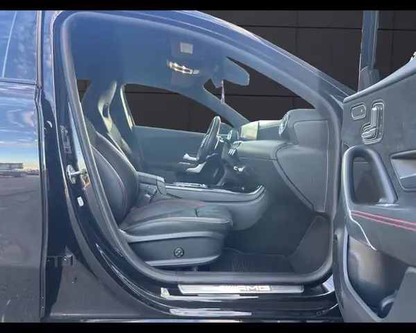Mercedes-Benz A-Class view 18