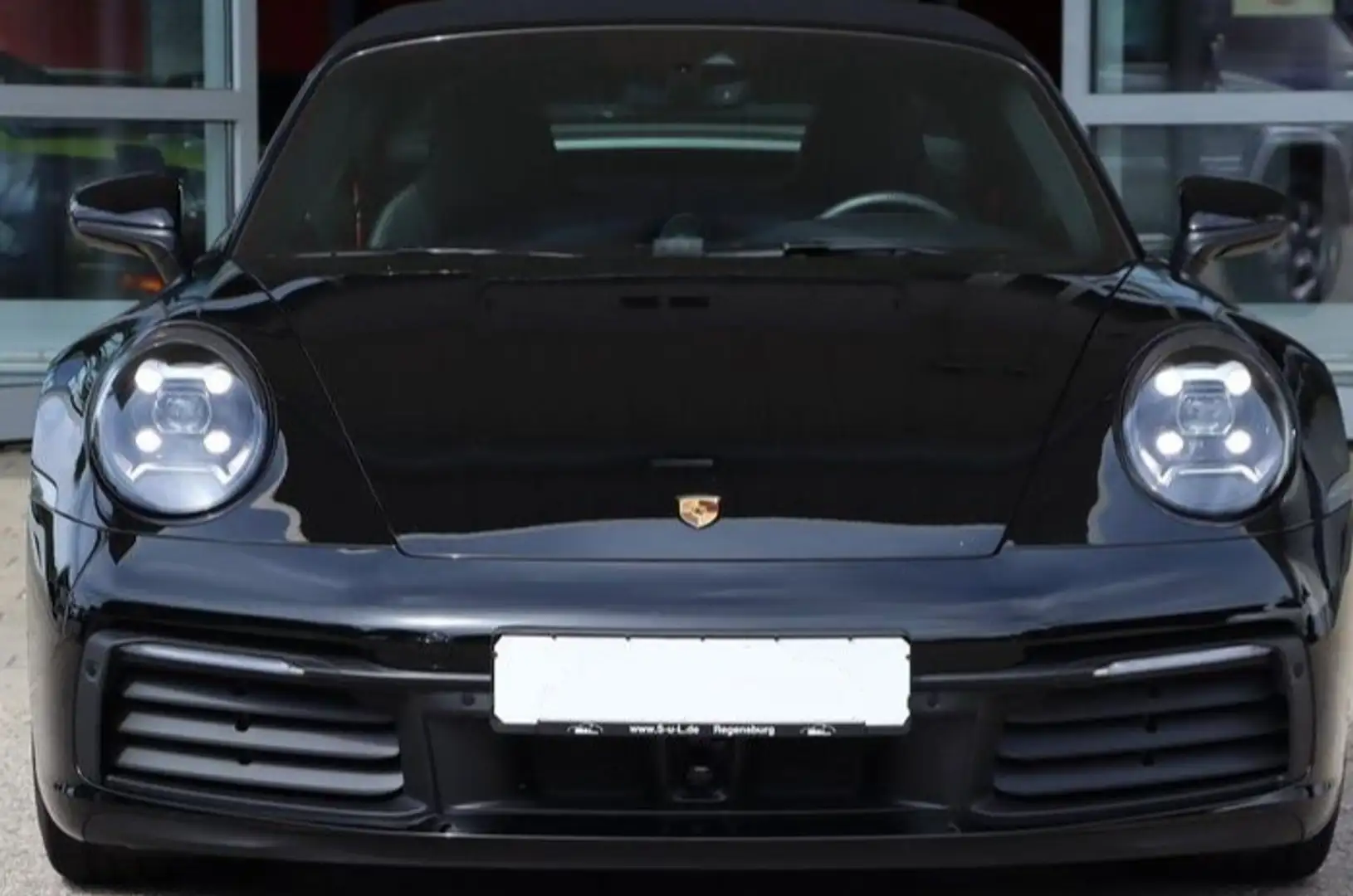 Porsche 992 Targa 4 S PDK Negro - 2