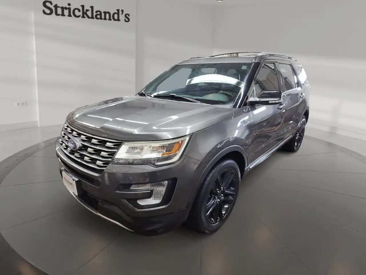 Ford Explorer снимка Ford Explorer