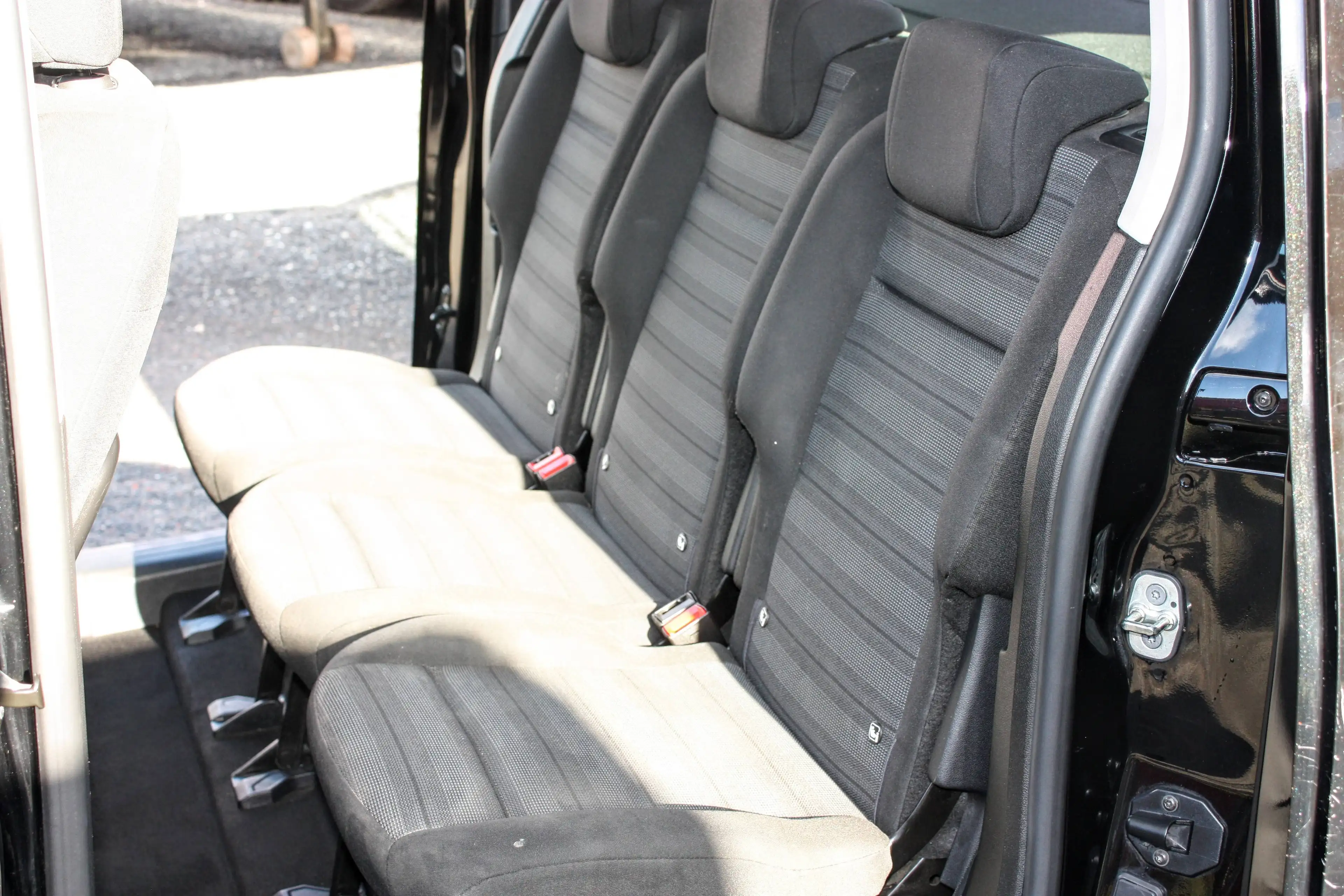 Opel Combo Life 1.5 Turbo D/ Navi Pro/ Carplay/ DAB+/ 5-zit/ ParkSensor/ ETC — photo 15