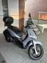 Piaggio Beverly 350 Sport Touring Grijs - thumbnail 1