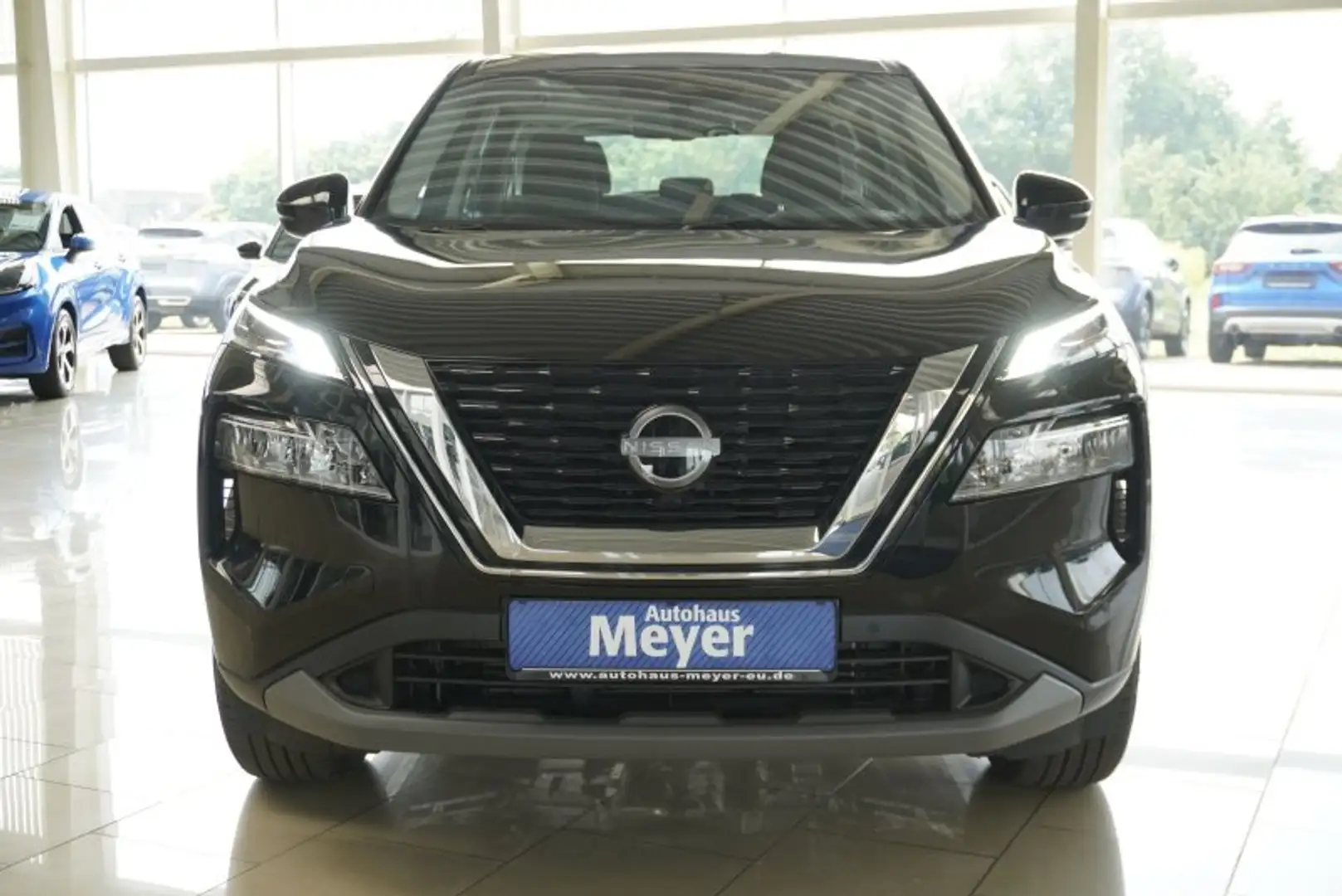 Nissan X-Trail 1,5 VC-T 163PS Winterp/LED/Keyless/ACC Schwarz - 2