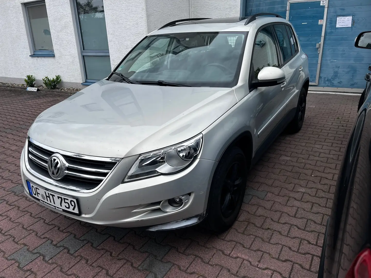 Volkswagen Tiguan Track Grijs - 2