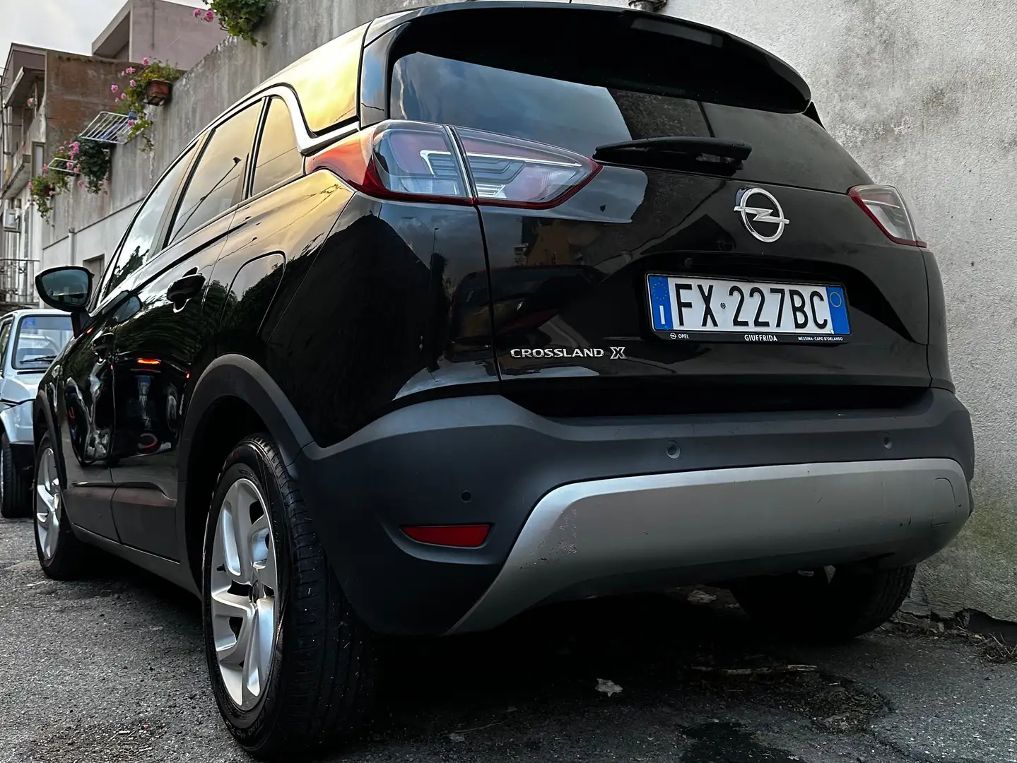 Opel Crossland X Crossland X 1.2 Innovation 83cv my18.5 Nero - 1