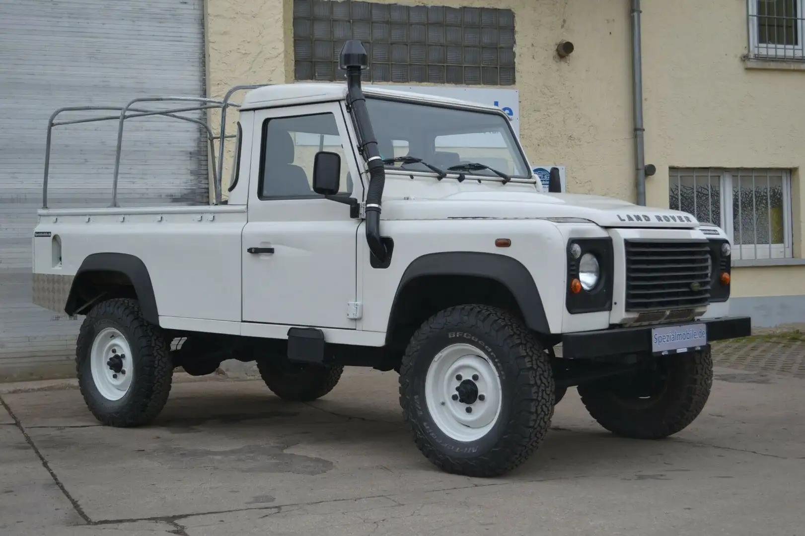 Land Rover Defender 110 Pick Up Puma Klima AHK Schnorchel Weiß - 1