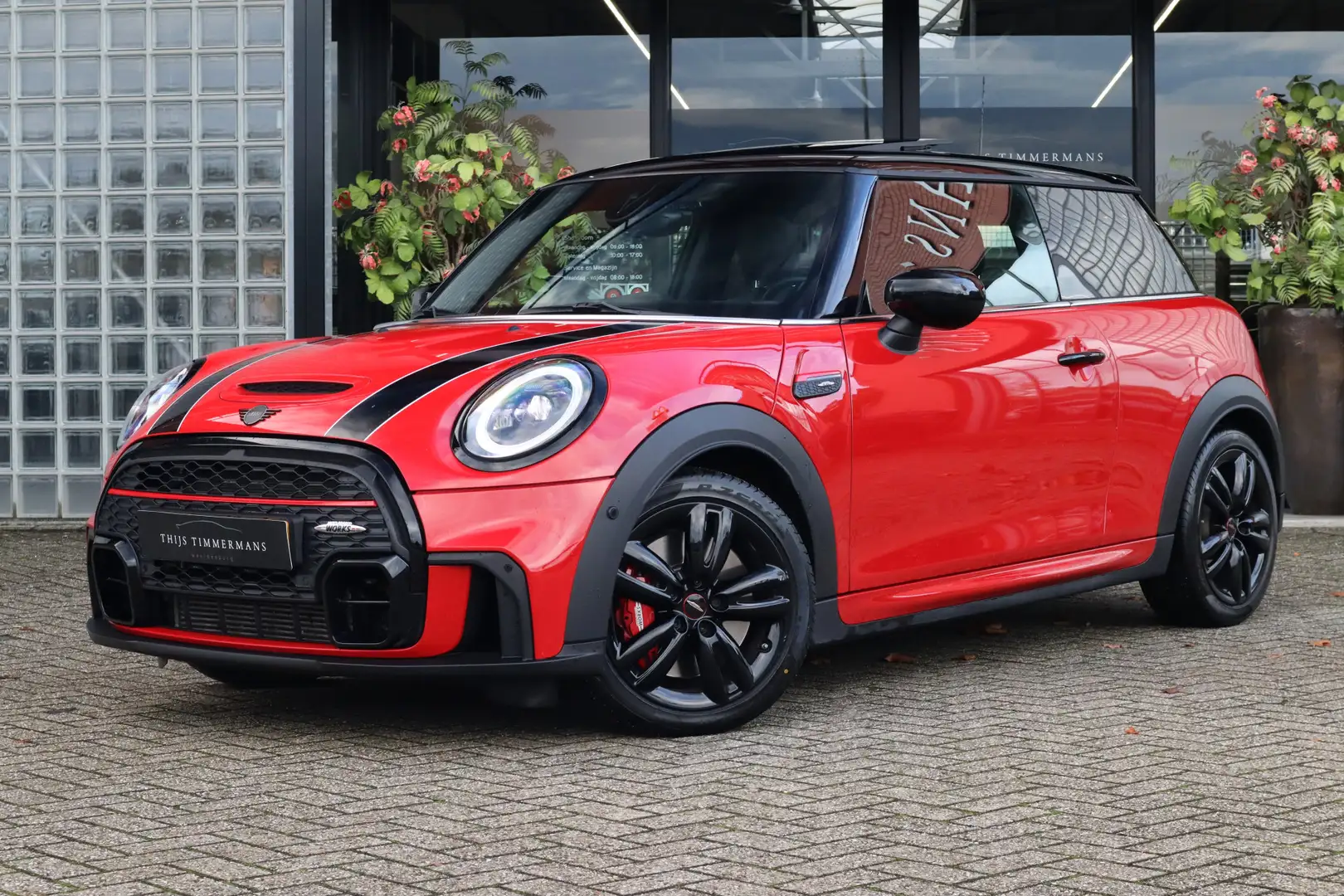 MINI John Cooper Works Mini | Chili Red, Active Cruise Control, Mini Your Rot - 1