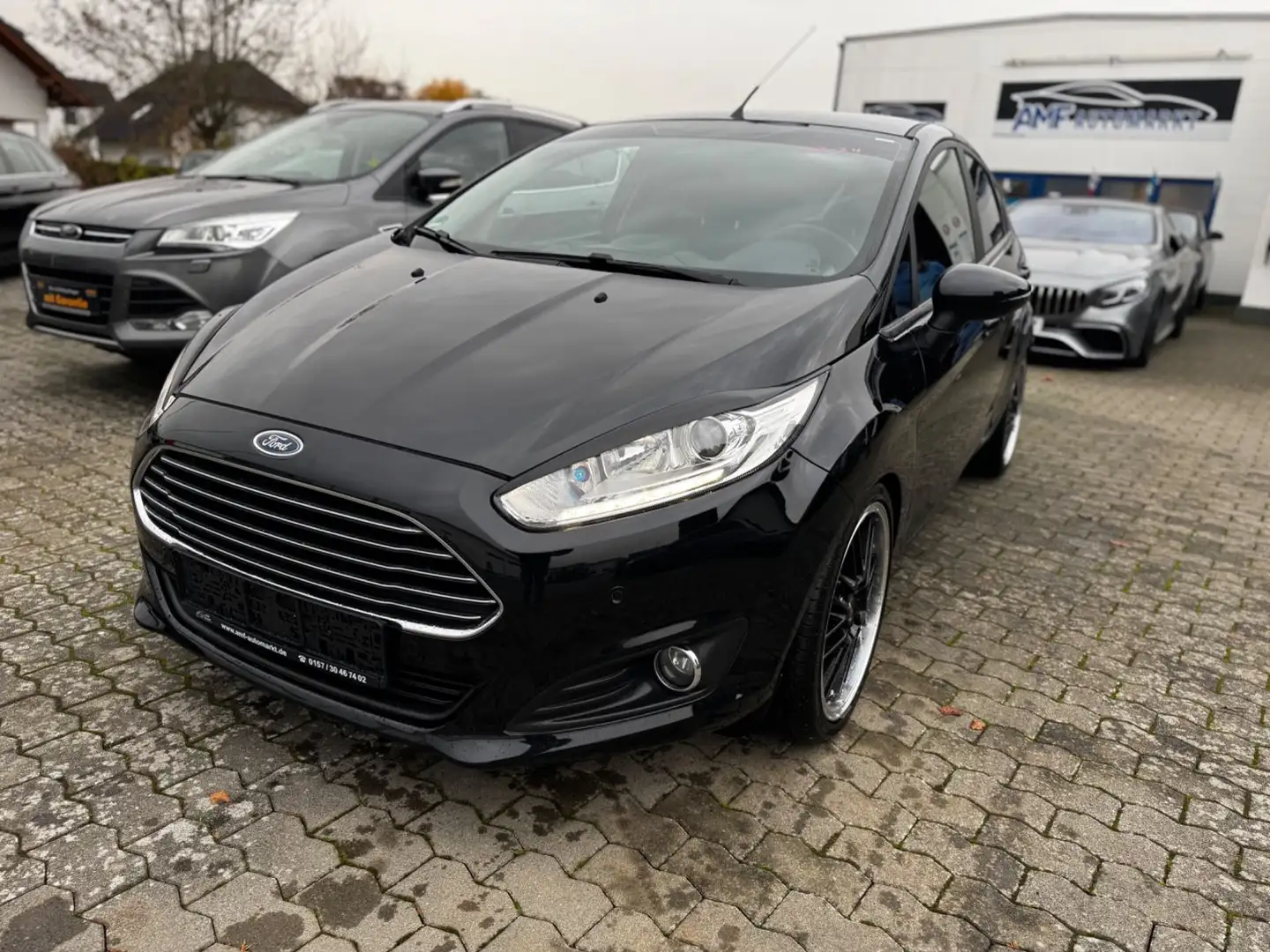 Ford Fiesta Trend 1.0 EcoBoost Navi Sitzheizung 2Hand Schwarz - 2