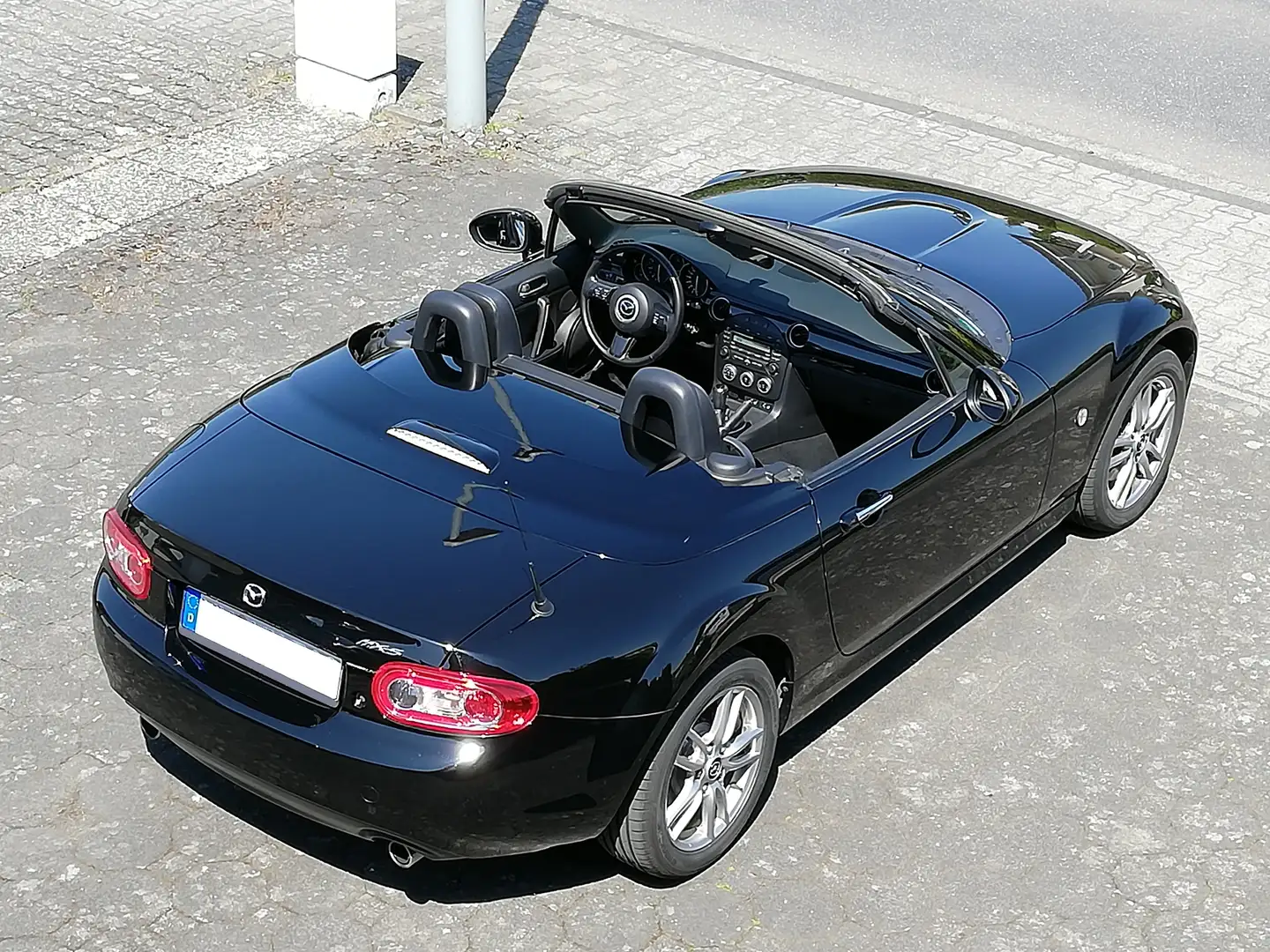 Mazda MX-5 MX-5 1.8 MZR Roadster Coupe Center-Line Schwarz - 2