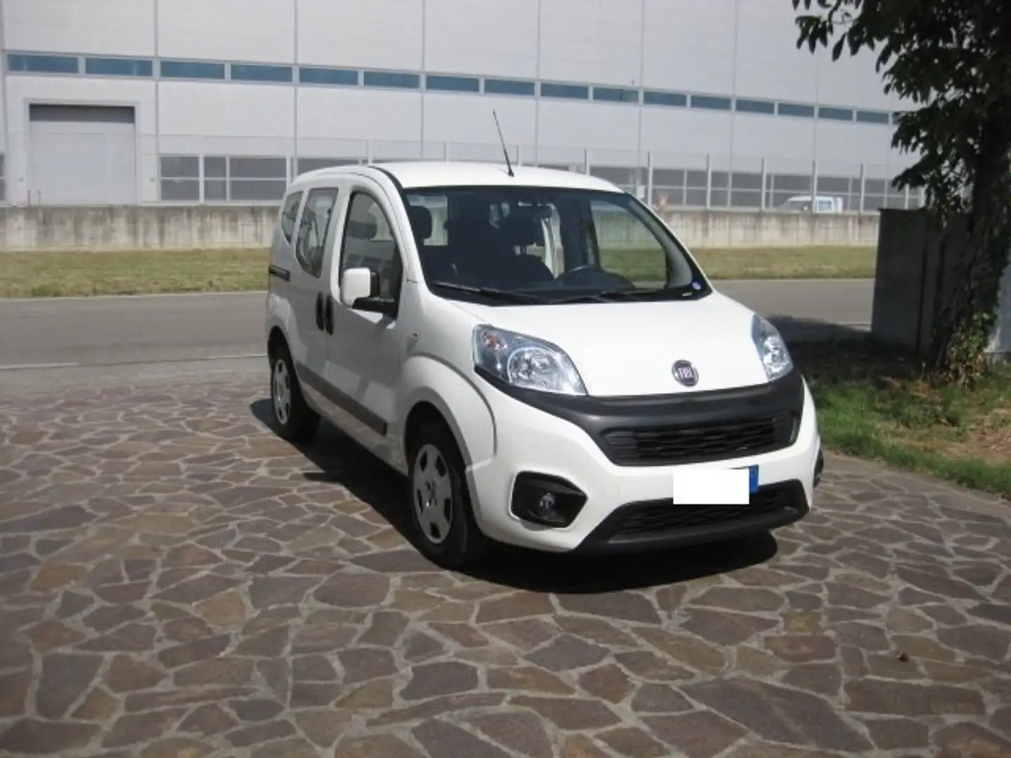 Fiat Fiorino AUTOCARRO N1 4 POSTI Blanc - 1