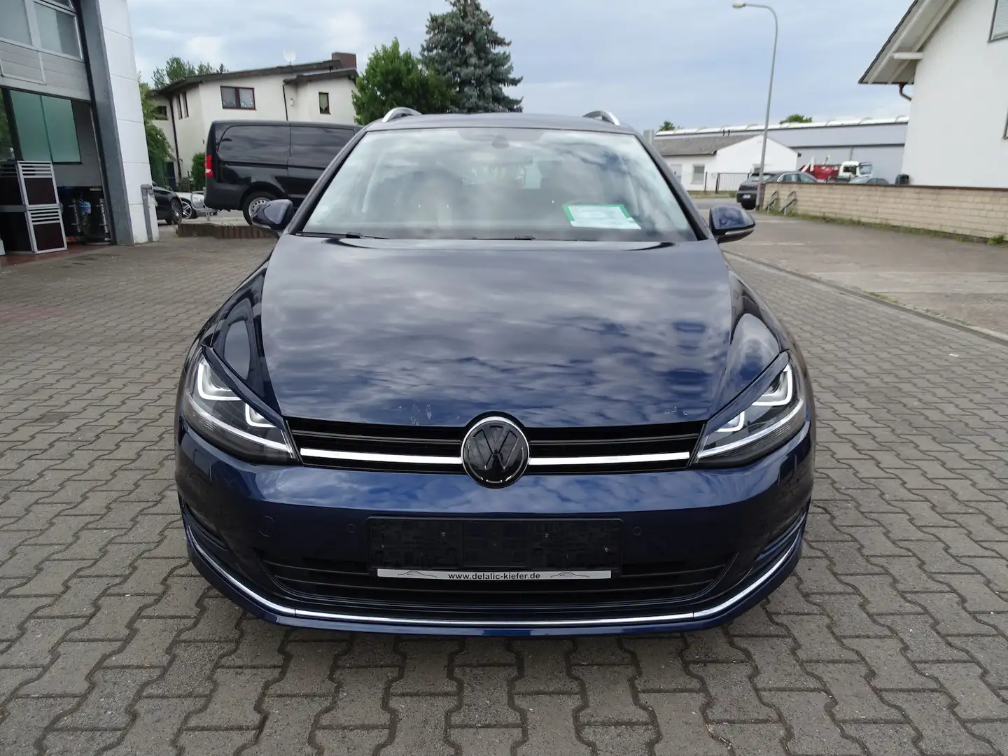 Volkswagen Golf Variant VII 2,0l TDI Lounge BMT Klimaauto, Standheizung Blau - 2