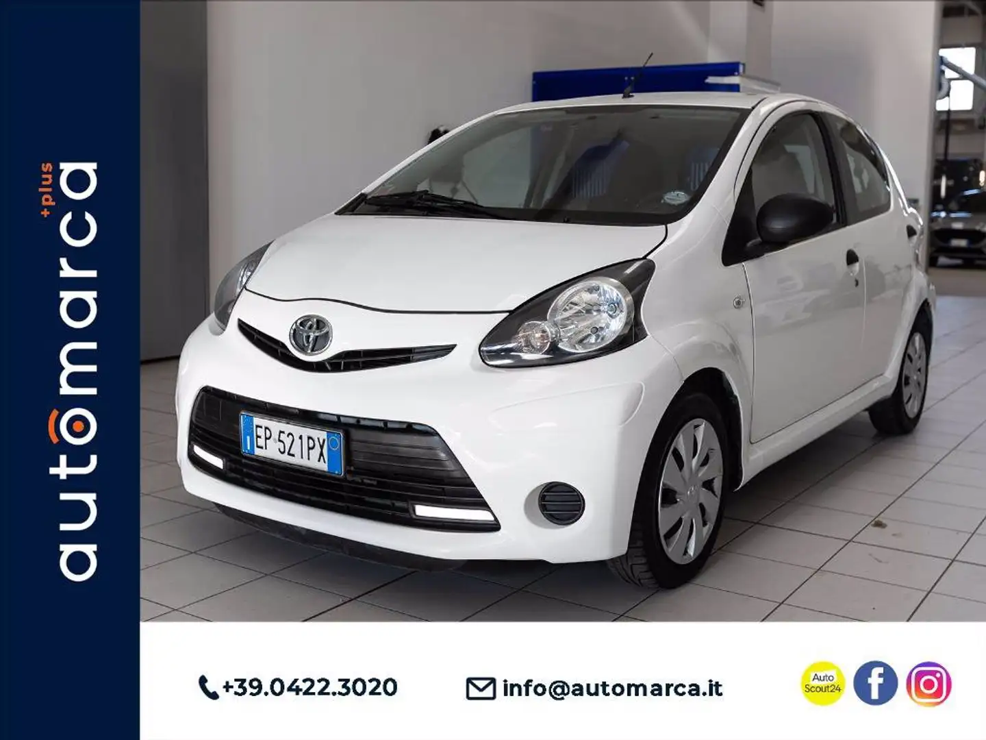 Toyota Aygo 5p 1.0 Active connect Bianco - 1