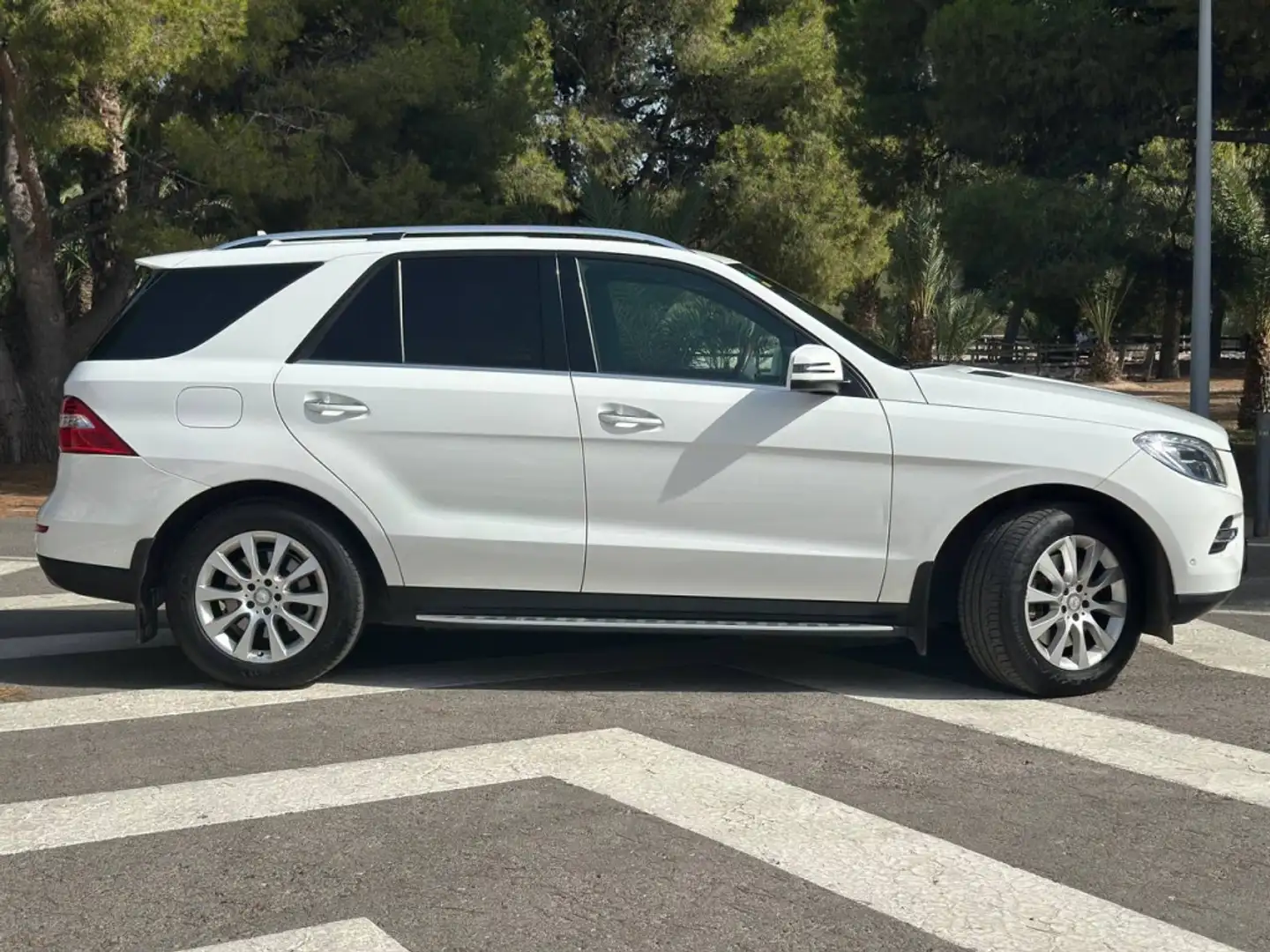 Mercedes-Benz ML 400 4M 7G Plus Blanco - 2