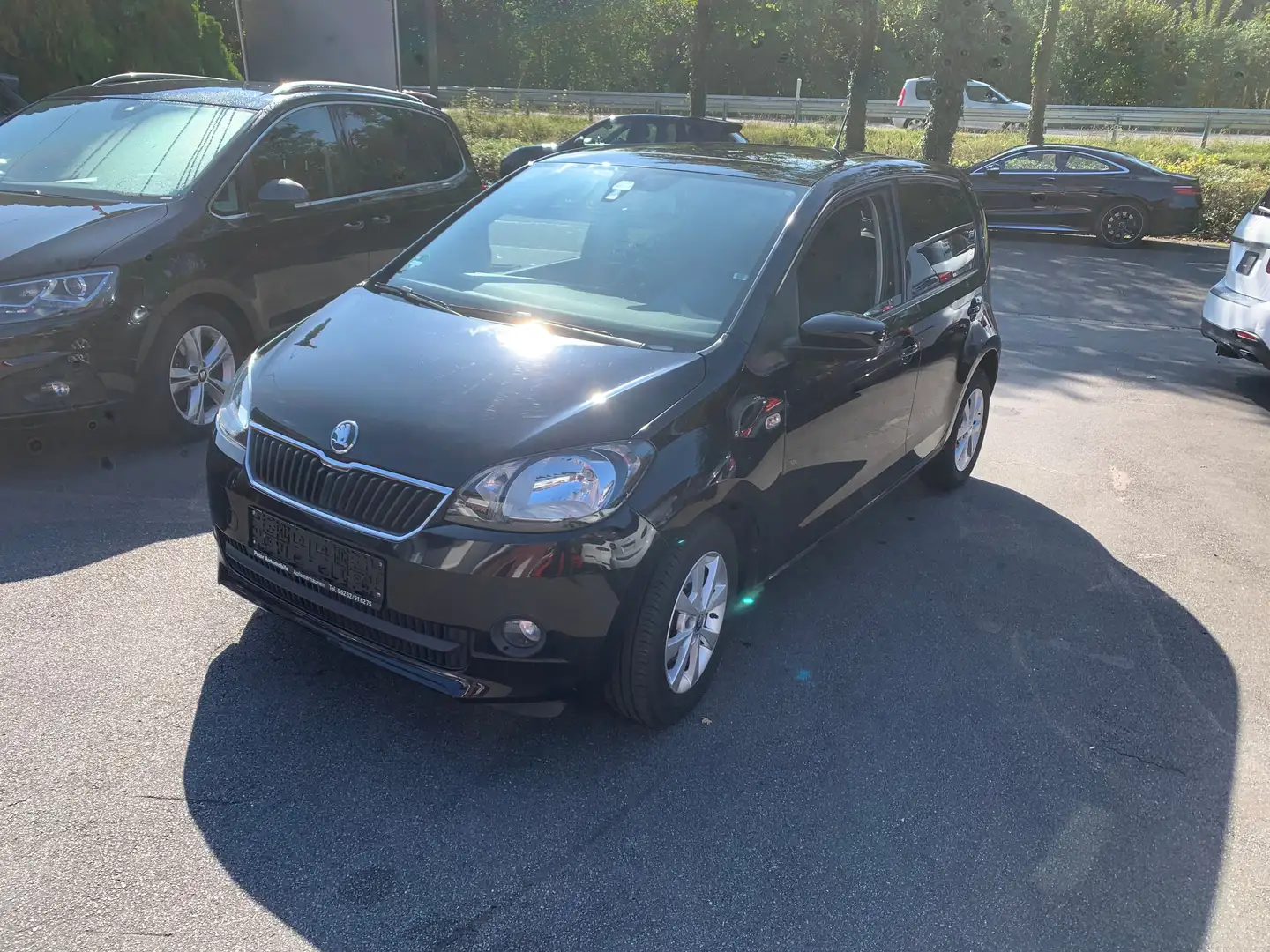 Skoda Citigo Elegance*INSPNEU*NAVI*PDC*ALU*PANO*SHZ*8FACH*AUX* Schwarz - 1
