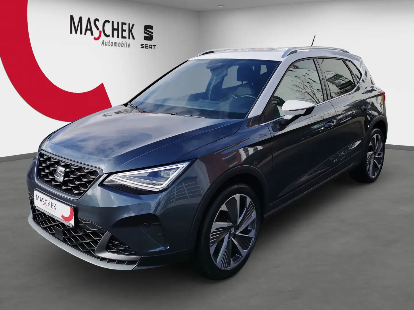 SEAT Arona FR 1.5 TSI DSG AHK LED Navi RearView Sitzh. Gris - 1
