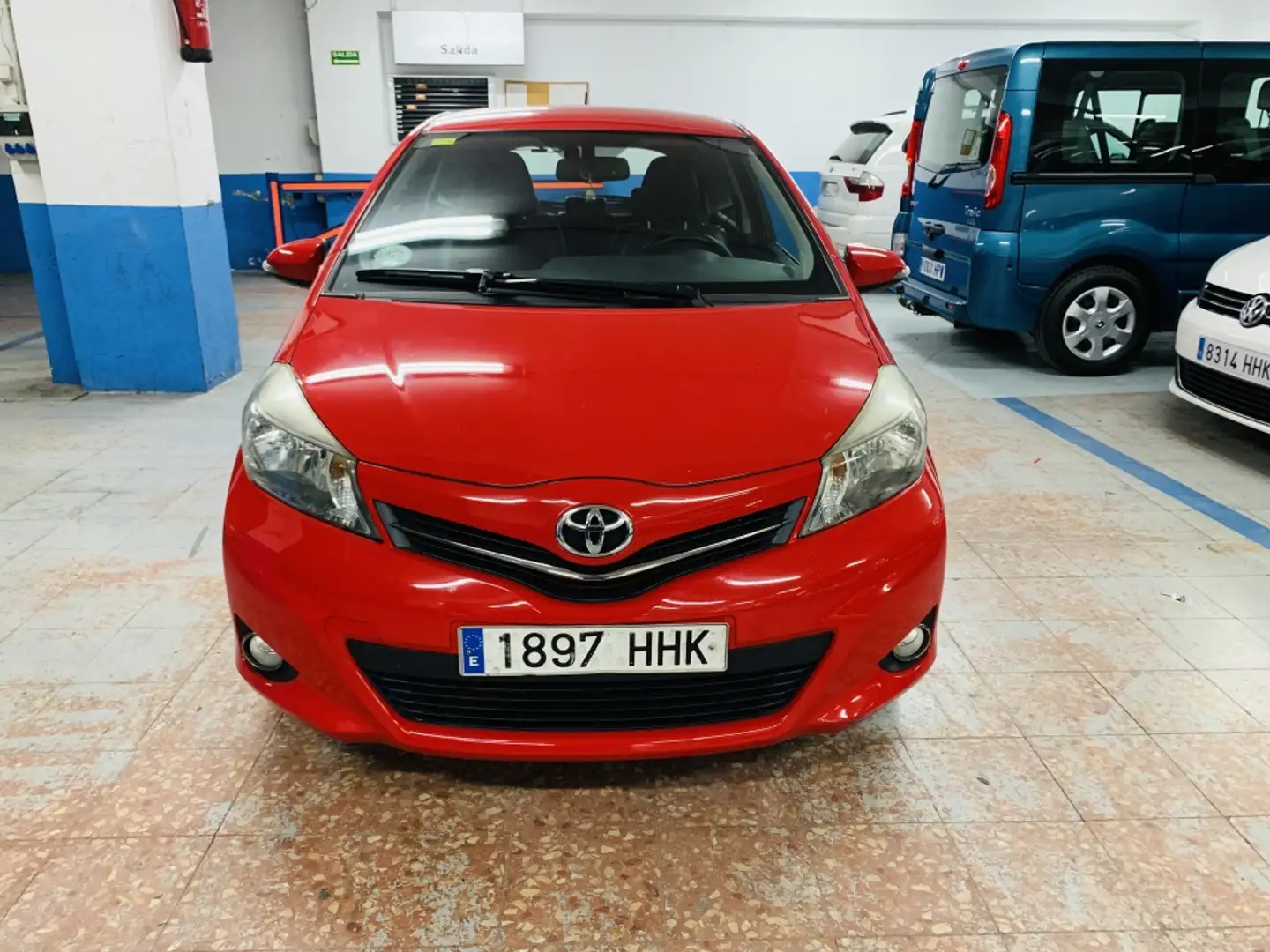 Toyota Yaris 1.4D-4D Sport Rood - 2