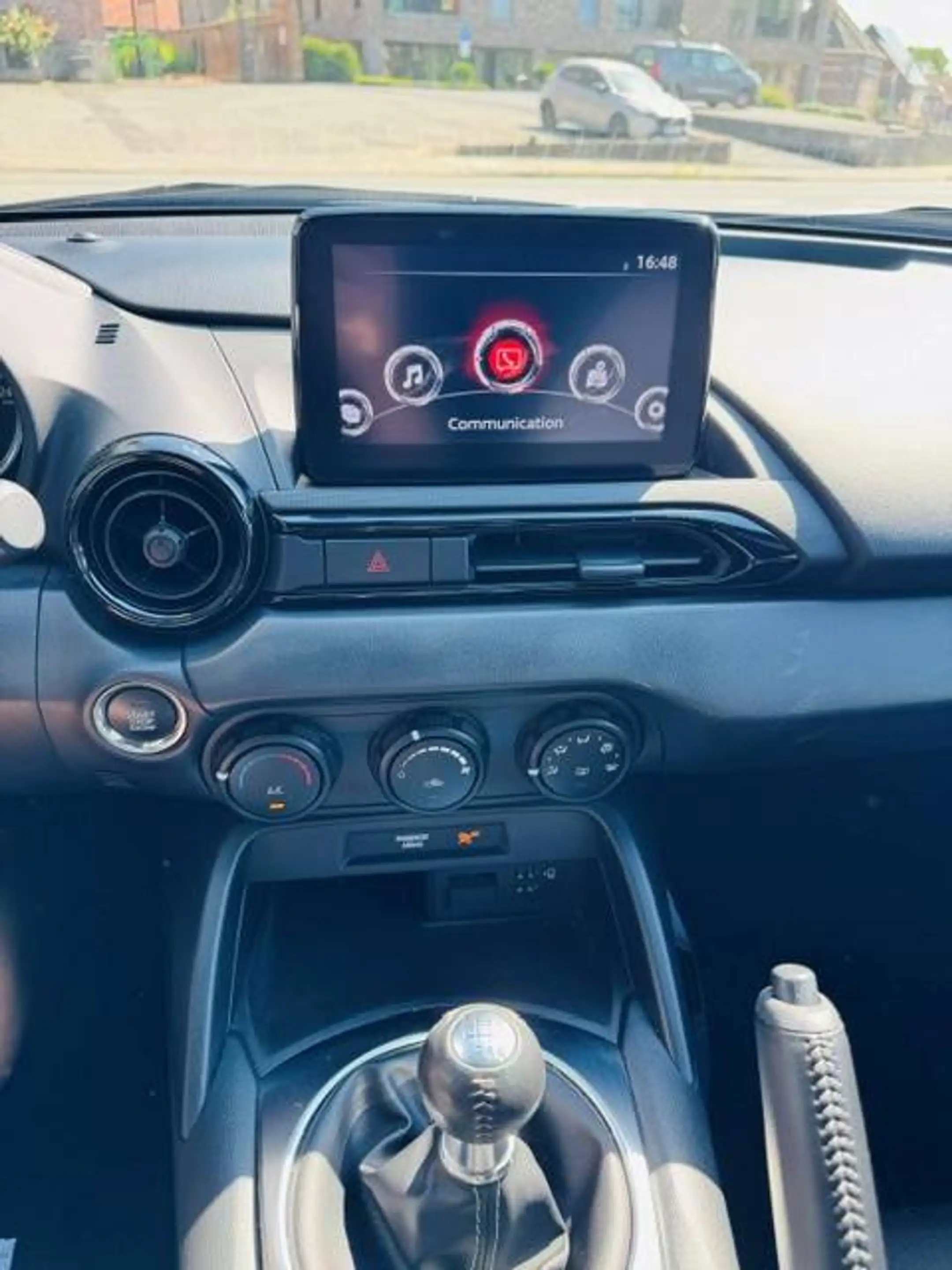 Mazda MX-5 1.5 BENZINE EURO 6D / CARPLAY / FABRIEKSWAARBORG TOT 06-2030 — photo 7