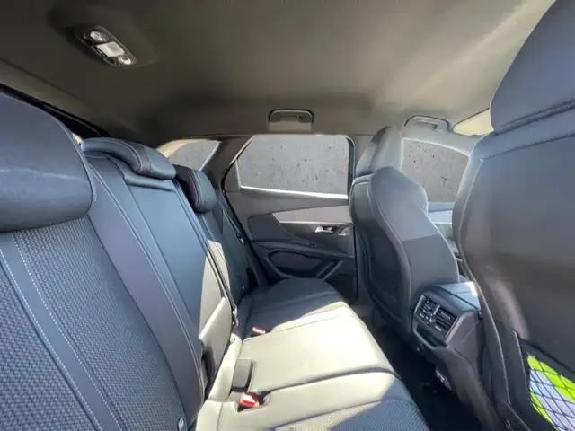 Peugeot 3008 view 14