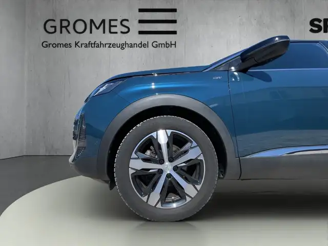 Peugeot 3008 view 11