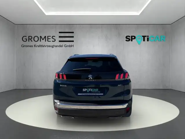 Peugeot 3008 view 4