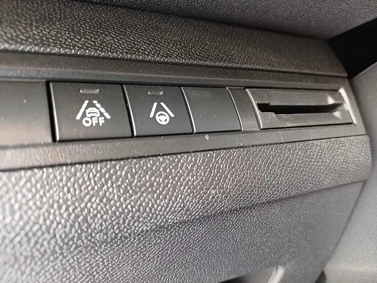 Peugeot 5008 PureTech 130 EAT8 GT, миниатюра 18