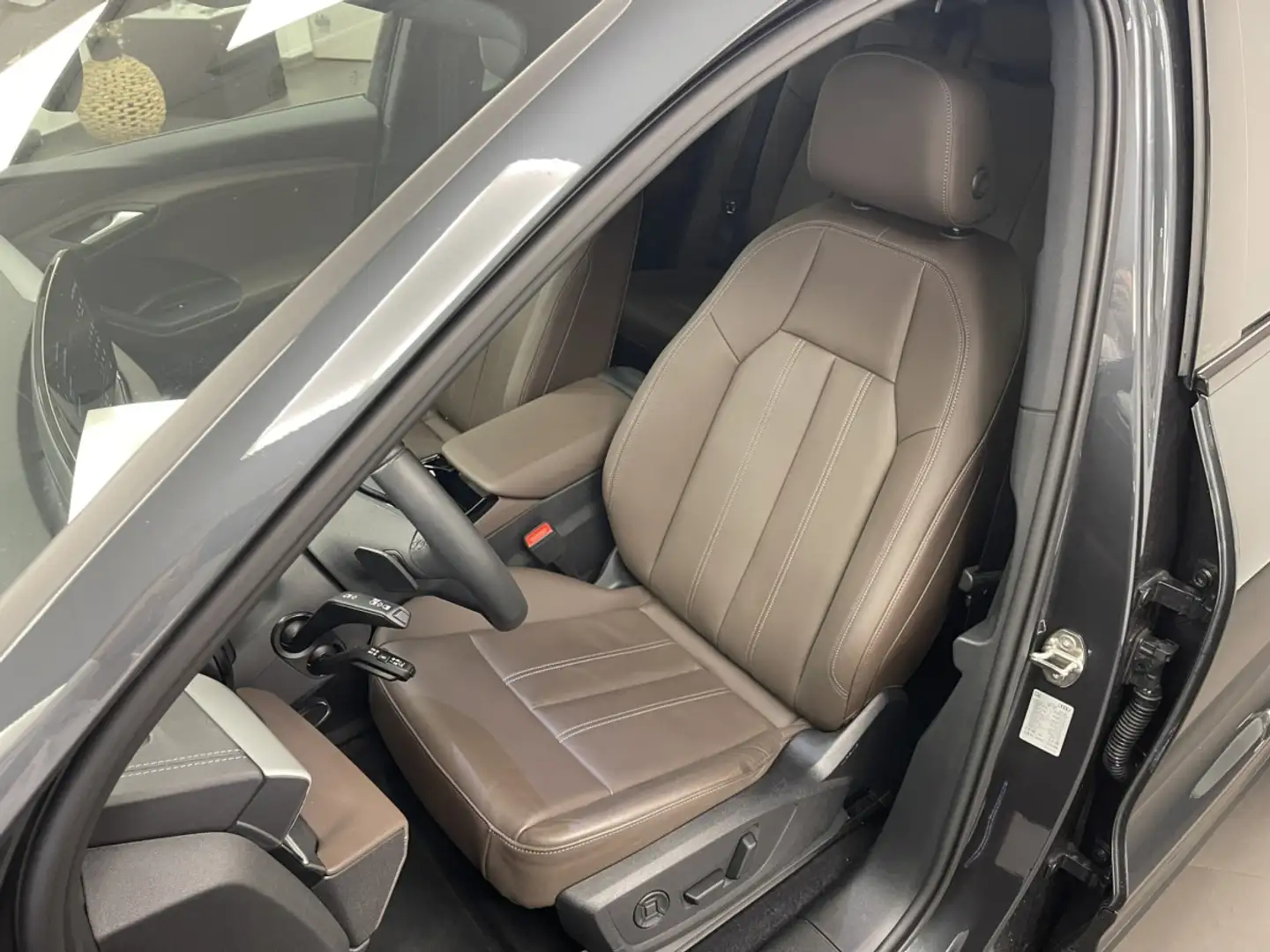 Audi Q6 quattro 390 Gris - 2