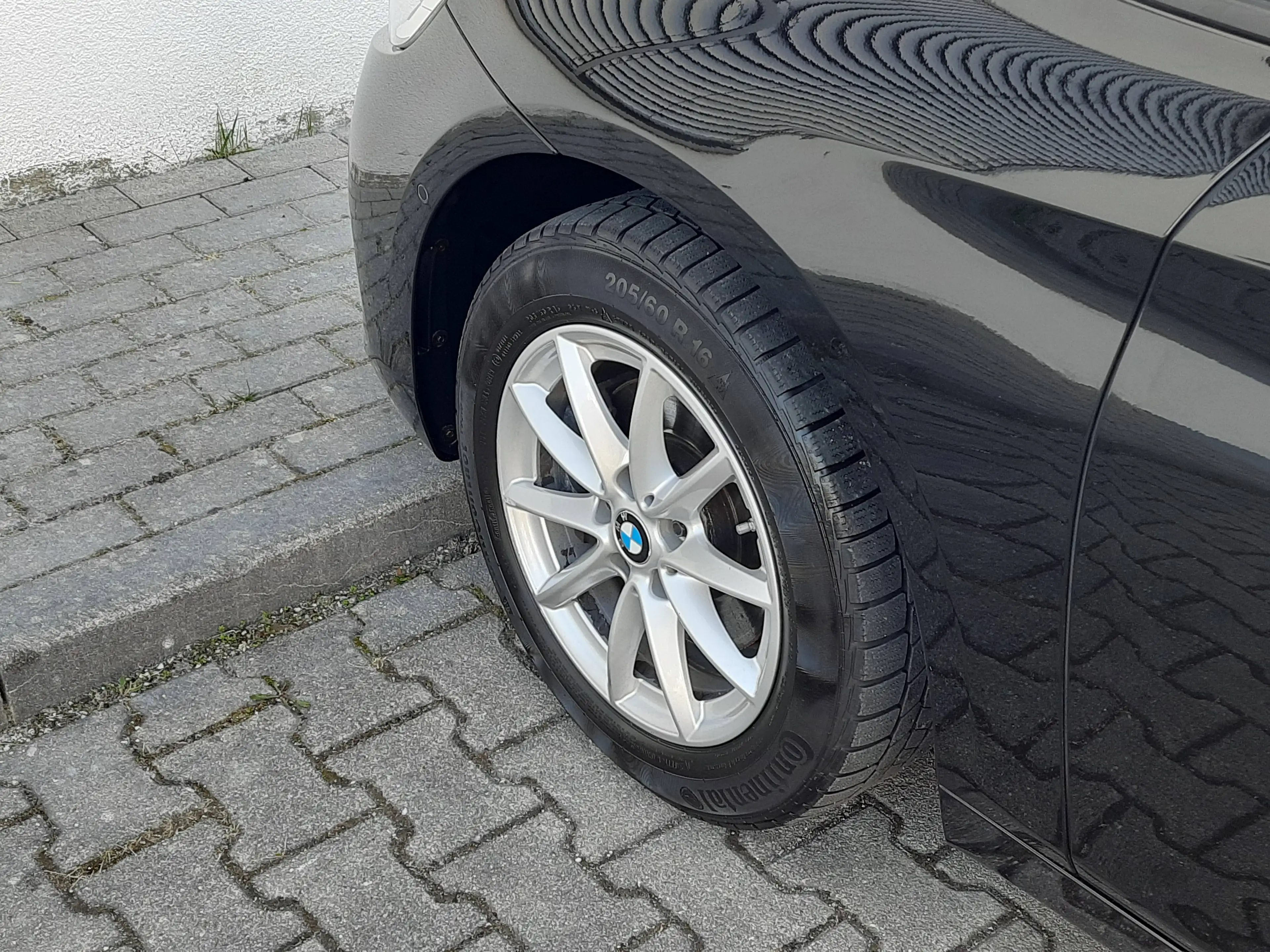 BMW 216 216 d Advantage Aut/PDC/Navi/EU6 — photo 10