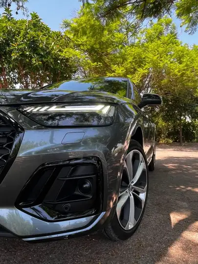 Audi Q5 2.0 S line 40 TDI quattro-ultra 2022, foto 4