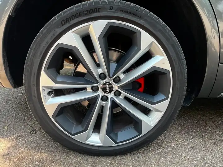 Audi Q5 2.0 S line 40 TDI quattro-ultra 2022, foto 5