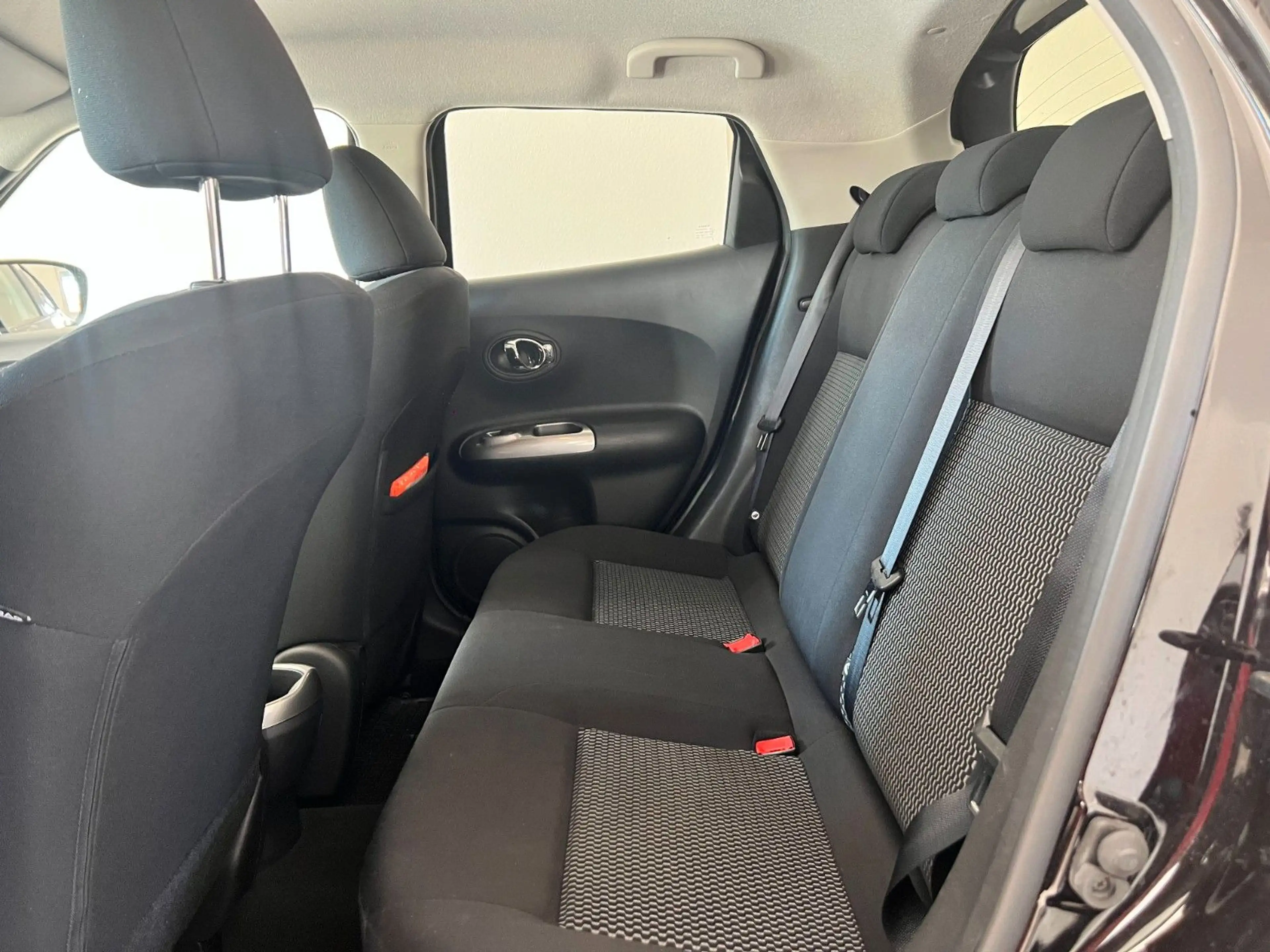 Nissan Juke Acenta*Nissan Connect* — photo 10