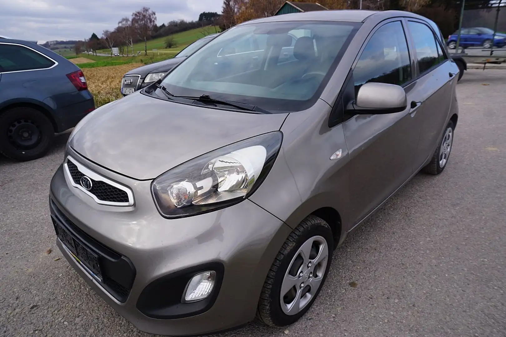 Kia Picanto 1,0 MPI Cool Gris - 1