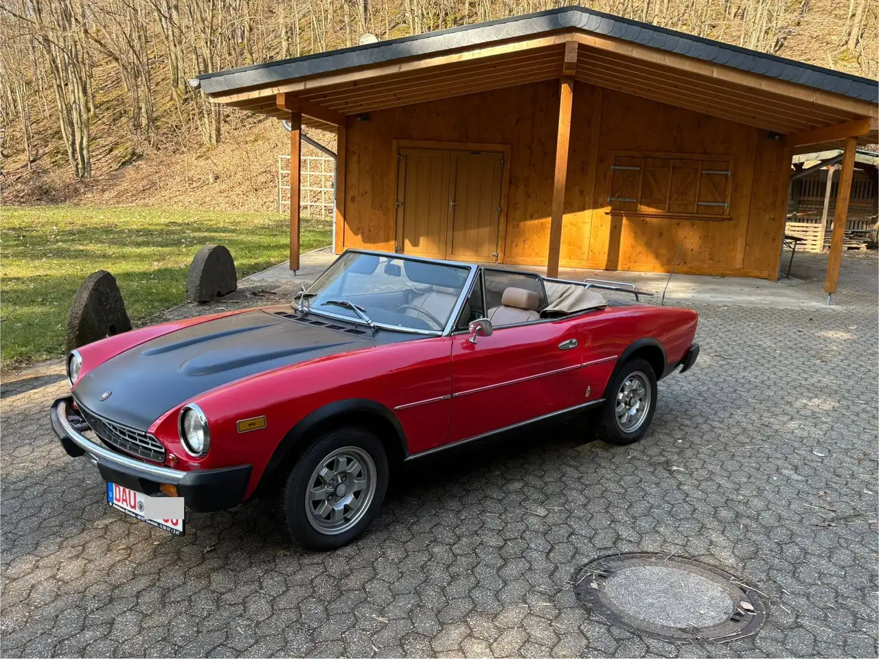 Fiat 124 Spider Cabrio, foto 2