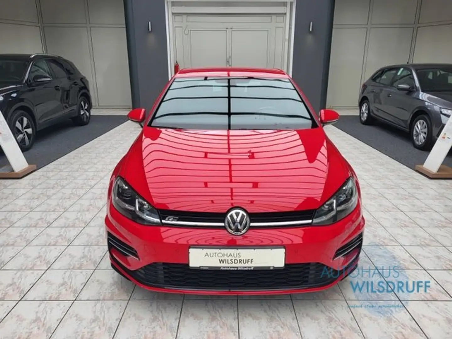 Volkswagen Golf VII 1.5 TSI DSG Highline R-Line LED APP ACC R-Line Rot - 2