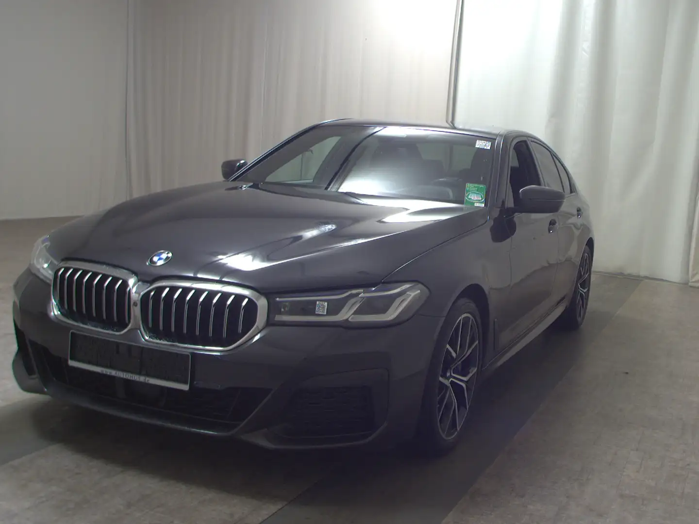 BMW 540 d xDr M-Sport Leder Navi Laser LC prof. H-K Grau - 2