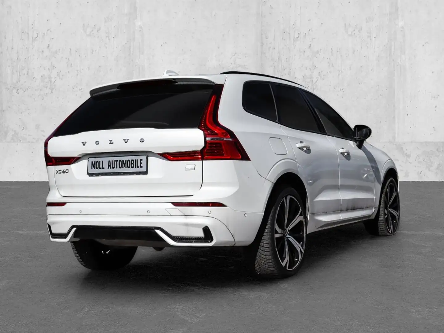 Volvo XC60 Ultimate Dark Recharge Plug-In Hybrid AWD T8 Twin Weiß - 2