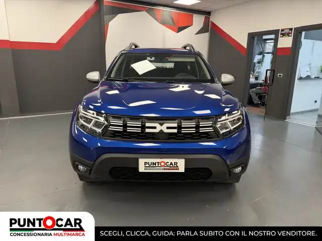 Dacia Duster view 2