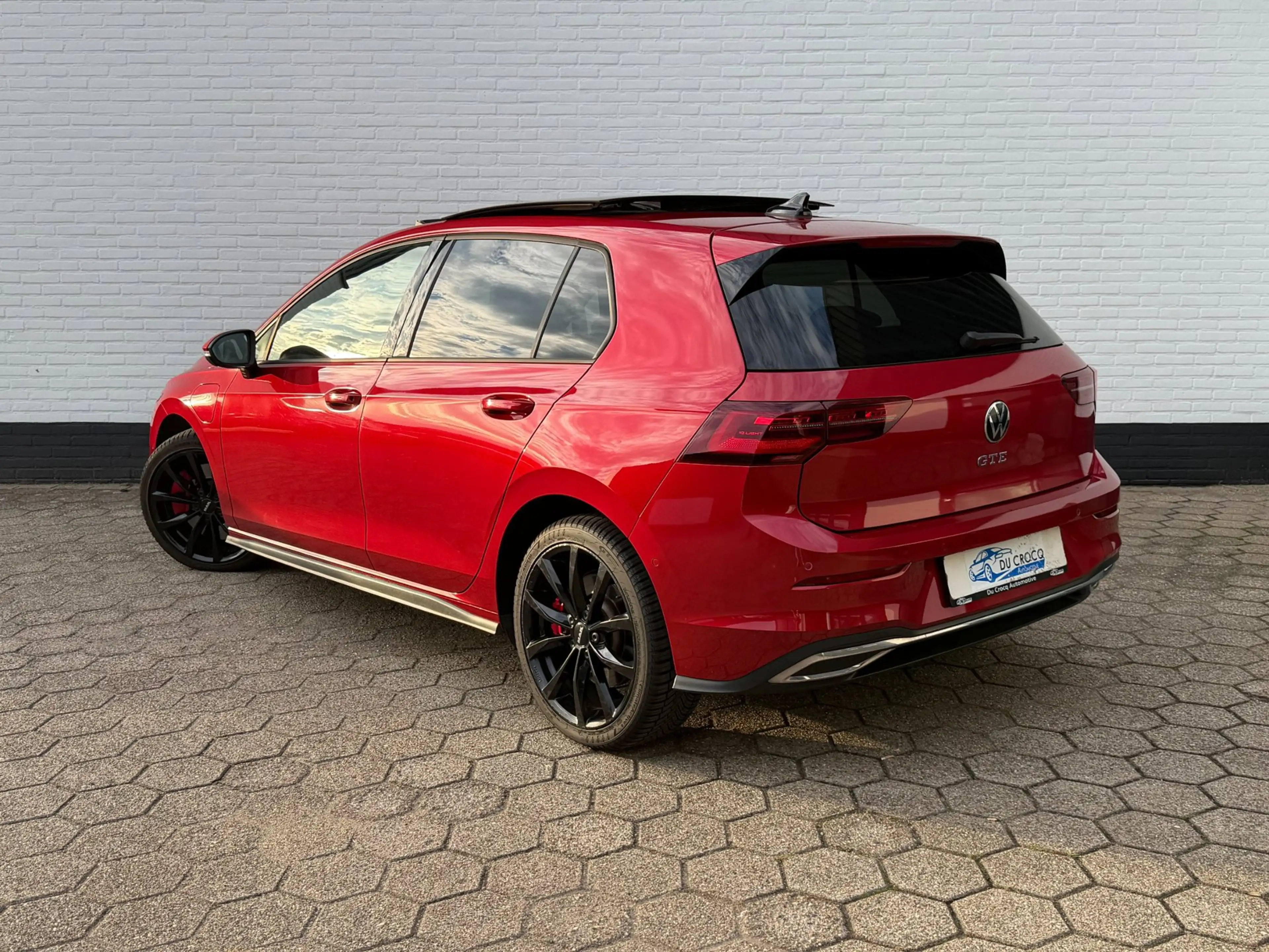 Volkswagen Golf GTE 1.4 eHybrid PANODAK l ACC l CAMERA l 18'' — photo 4