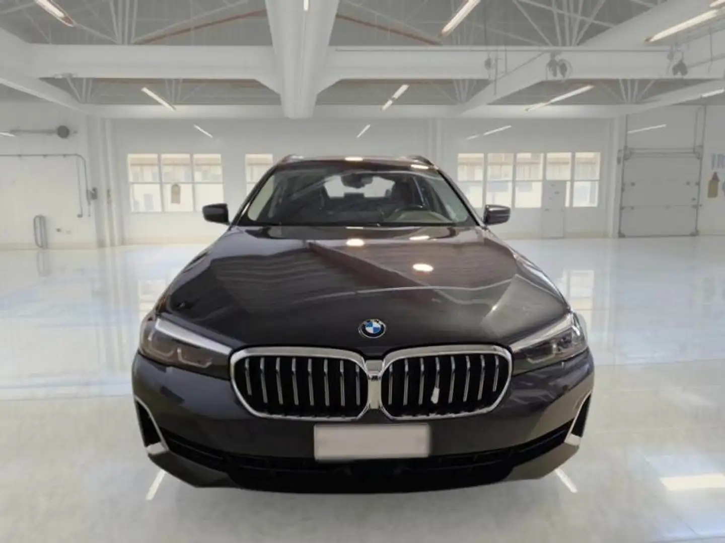 BMW 520 520d xDrive Luxury Auto MH48V Touring - 2