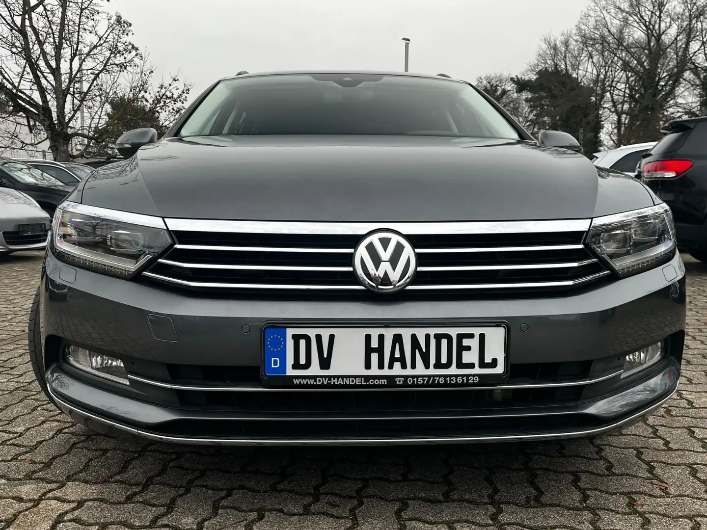 Volkswagen Passat Variant Passat Comfortline *Navi/PDC/Sitzhzg.* Gris - 2