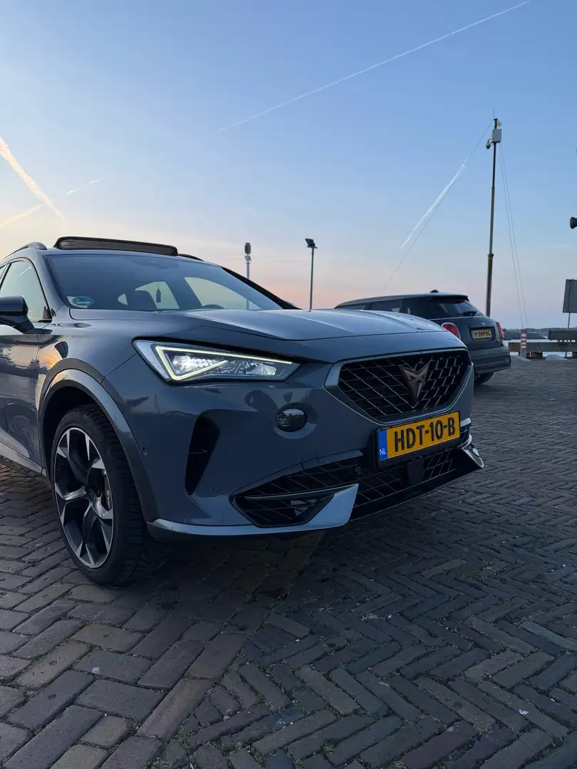 CUPRA Formentor 2.0 TSI 4DRIVE Szürke - 1