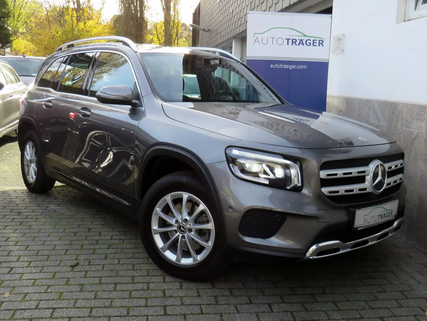 Mercedes-Benz GLB 200 GLB 200 / Navi, LED, Ambiente Grau - 1