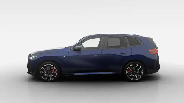 BMW X3 view 4