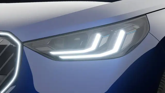 BMW X3 view 6