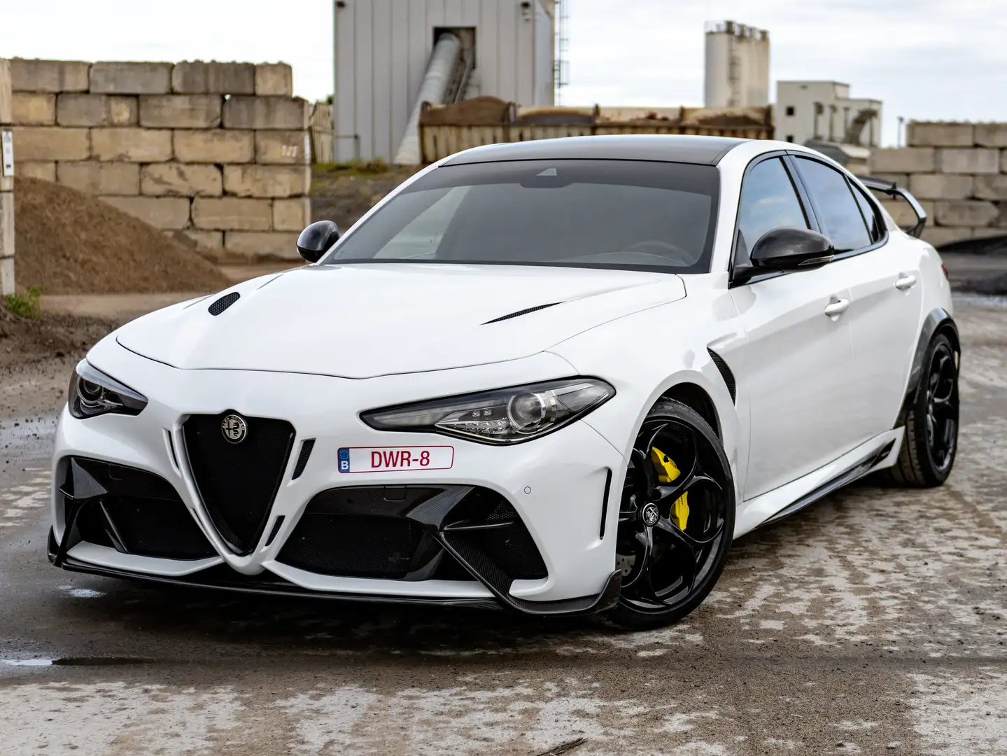 Alfa Romeo Giulia Giulia 2.9 V6 Quadrifoglio GTA-M kit Blanc - 1